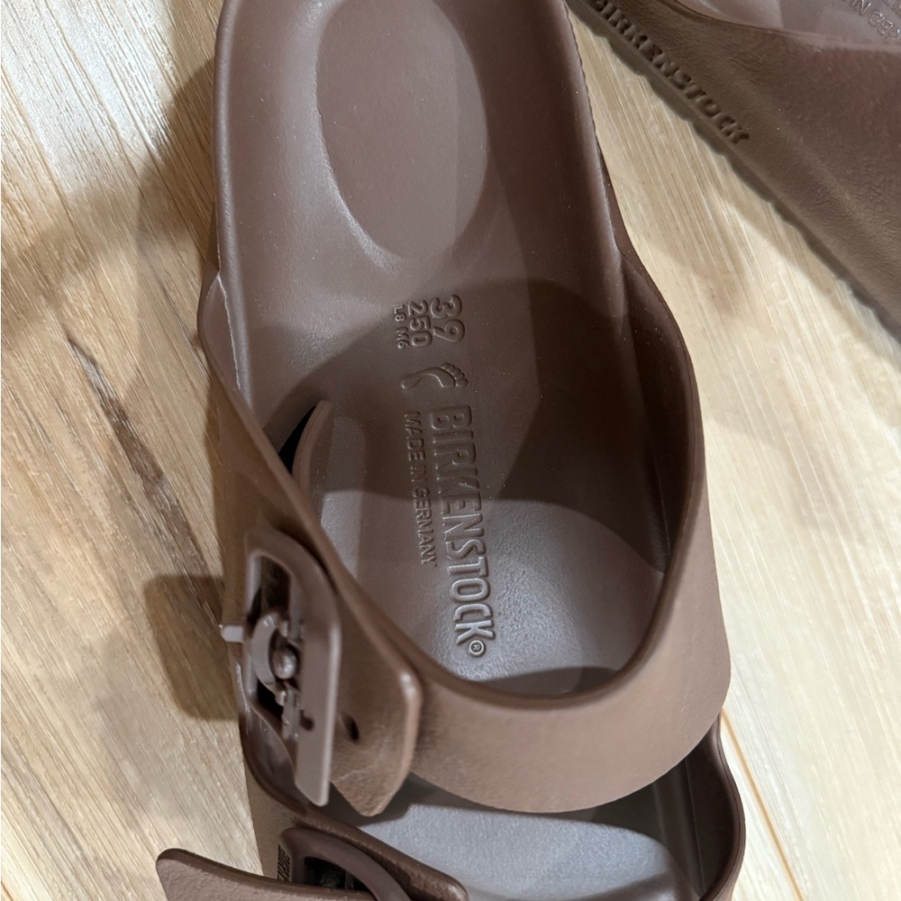 Birkenstock Women's Chocolate Brown Sandals